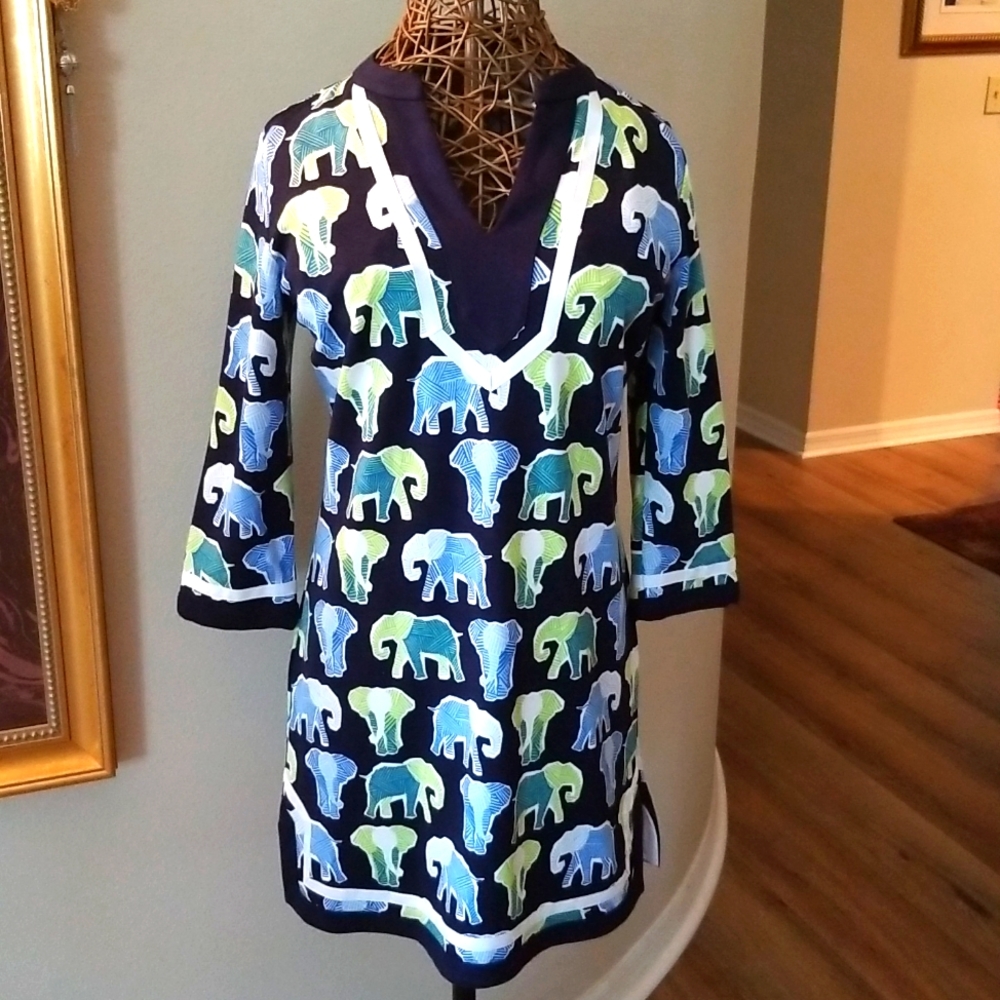 Crown & ivy neverworn dress